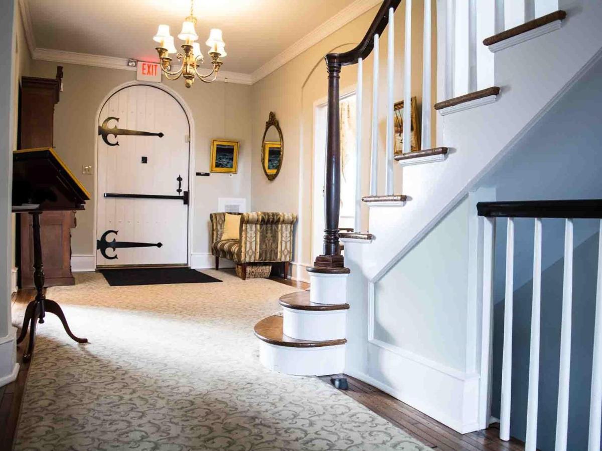 The Manor On Front Bed and Breakfast Harrisburg Exteriör bild