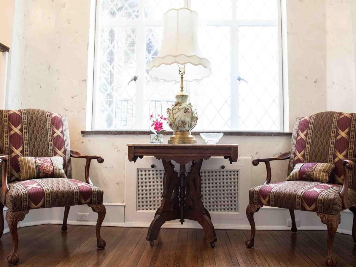 The Manor On Front Bed and Breakfast Harrisburg Exteriör bild
